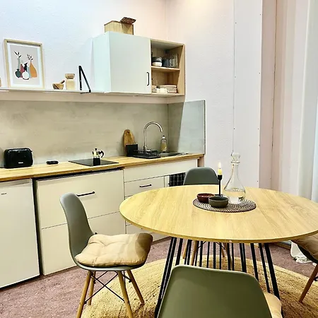 Kimu & Apartment *